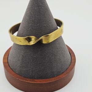 Handmade Bronze Tone Twisted Metal Cuff Bracelet Retro Artesian Minimalist